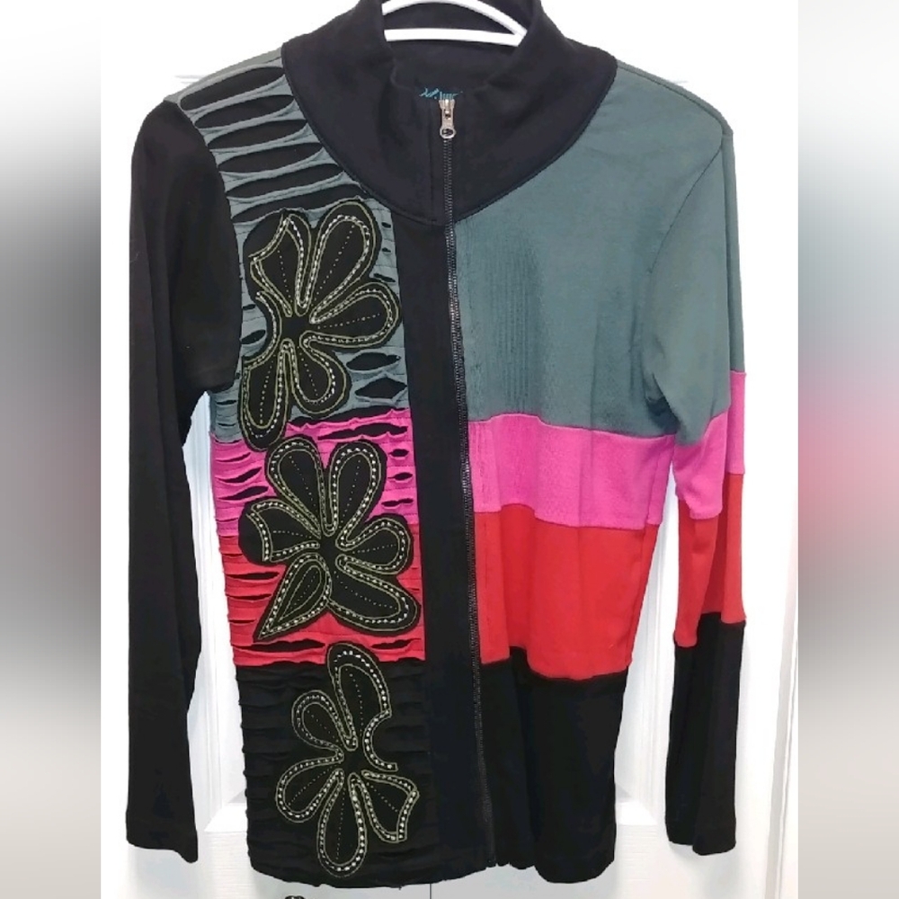 Leopards & Roses zippered jacket - Picture 3 of 9